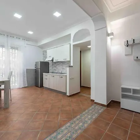 Apartment Metro 1 Materdei - Quiet For 4 People *